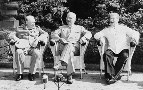 Churchill, Truman y Stalin en la Conferencia de Potsdam