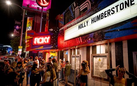 Roxy Theatre, sala de conciertos donde Neil Young, Frank Zappa, Bob Marley, Ramones, Guns 'n' Roses y NOFX grabaron
discos en directo.