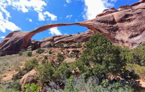 Landscape Arch, el puente natural más delicado del parque nacional Arches